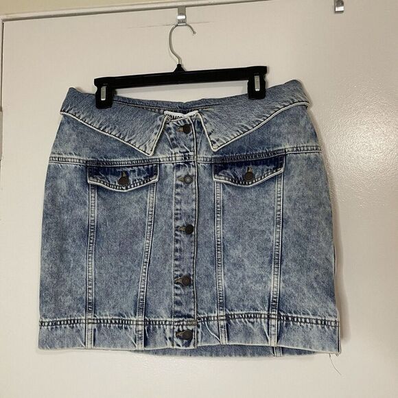 NEW! Moschino X H&M ‘90s Tribute Blue 5-Denim Button Skirt Size US 10 EU 42 - Picture 1 of 5